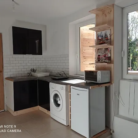 Appartement Confortable Bien Equipe Et Renove